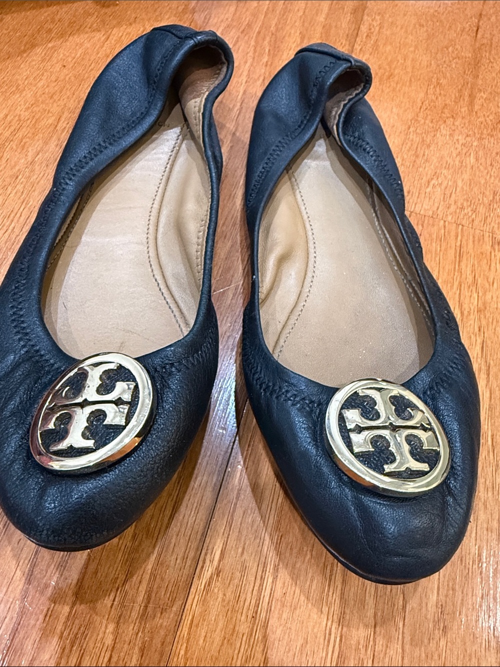 Tory Burch Black Leather Ballet Flats with Gold Logo Medallion